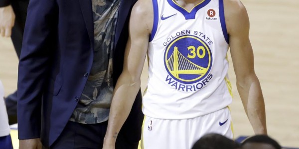 开云网站-库里：队友中一哥打高尔夫最好&amp;amp;amp;比克莱好 追梦最近也没少练