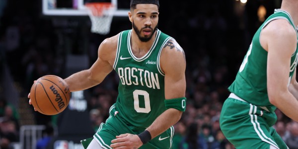 开云网站-队记：绿军不想为本赛季增添负担 要到明年夏天再解决内线问题