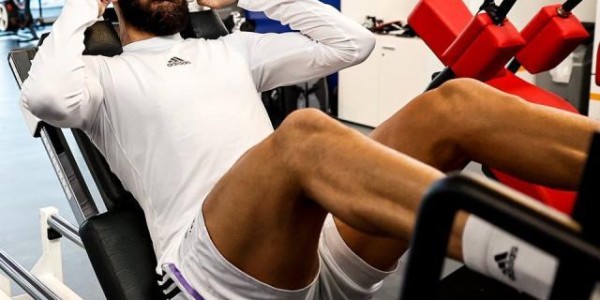 开云下载-西甲前瞻：皇萨竞各有难处，世界杯后黑马继续狂奔？