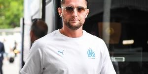 开云下载-法媒：马赛决定与拉比奥特分道扬镳，德泽尔比认为球员缺乏投入