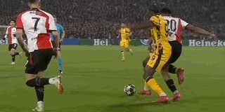 开云网站-【欧冠】锋线双响炮！国际米兰客场2比0费耶诺德