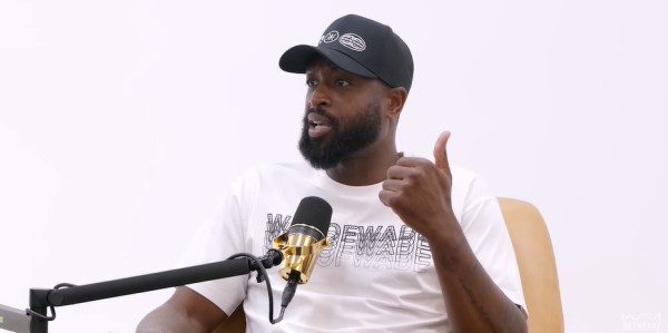 开云下载-韦德：安芬尼·西蒙斯有利拉德的影子，他能为绿军得分和注入活力