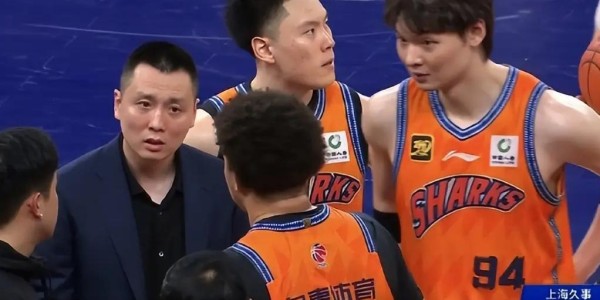 开云登录网址入口-CBA争冠格局大变天！广东上海崛起，四强基本确定，辽宁盛极而衰