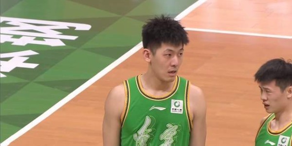 开云下载-加时赛15-2，辽宁男篮连胜收官 赵继伟16+8接管比赛 乌戈战术大师