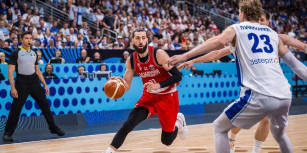 开云下载-尽力了！可惜前篮网锋线老将还是没办法帮助格鲁吉亚晋级半决赛