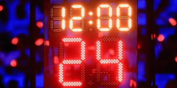 开云登录网址入口-活塞快攻被吹停，福斯特到底有没有误判？一文带你了解24秒规则