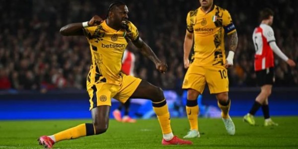 开云网站-【欧冠】锋线双响炮！国际米兰客场2比0费耶诺德